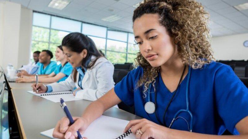 How to Identify the Medical School for Your Healthcare Degree
